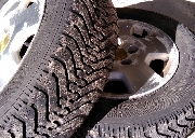 15吋固特异雪胎 GoodYear Nordic snow tire P205/65R15 92S
