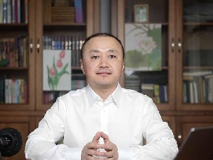 移民易法律事务所，移民、留学，投资，名校规划。