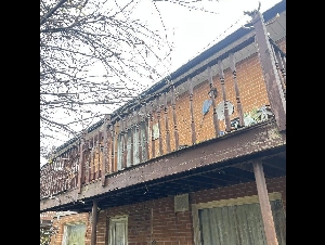 ★暴雪过后，五折价格，十分工艺★露台围栏翻新加固★室内外油漆翻新，点击看翻新图