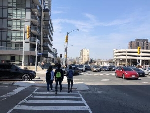 
                华人房东因驱赶欠租不走租客反被租客报警：警方指控房东四罪
            