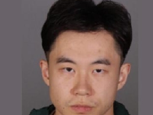 
                中国留学生涉迷奸3女 被指向受害人肛门注射麻药
            