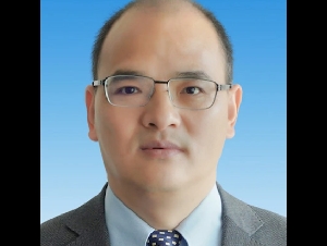 中国国企高层德国酒醉耍官威登机 画面曝光遭撤职