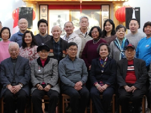 
                安省黄江夏云山公所选出第33届执监委 黄剑雄新任主席
            