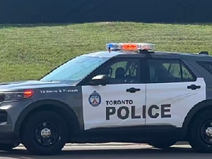 
                突发！北约克公寓一名年幼儿童从楼上坠落身亡，警方调查中
            