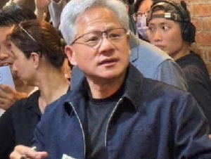 黄仁勋3年去台湾11次 外媒揭背后的盘算