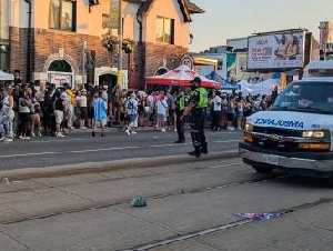 
                突发！多伦多Salsa街头节爆枪击5人中弹2死！警方急呼：远离现场
            