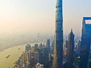 这是世界AI大会？上海全域禁飞无人机